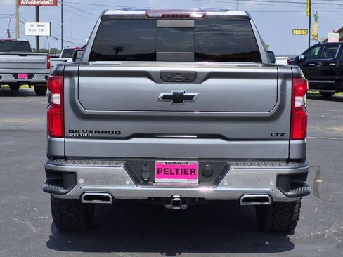 Used 2021 Chevrolet Silverado 1500 LTZ w/ Safety Package II AWD/4WD image 5