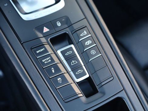 Used 2015 Porsche 911 Carrera GTS image 42