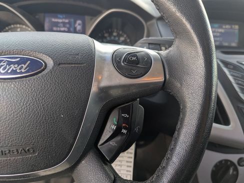 Used 2013 Ford Focus SE image 17