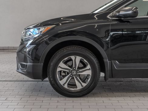 Used 2019 Honda CR-V LX image 4