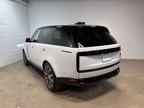 Used 2023 Land Rover Range Rover SE AWD/4WD image 9