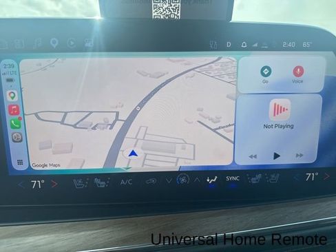 Used 2025 Chevrolet Suburban High Country AWD/4WD image 11