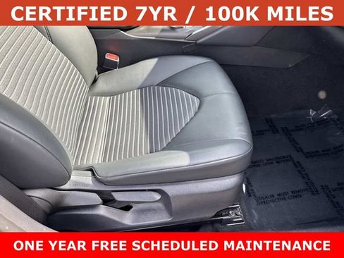 Used 2023 Toyota Camry SE FWD image 10
