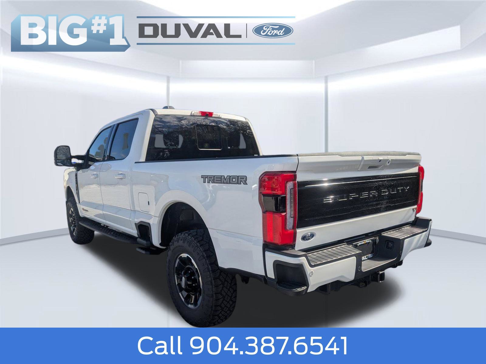 New 2026 Ford F250 Platinum w/ Tremor Off-Road Package AWD/4WD image 6