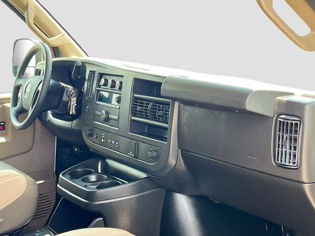 Used 2025 GMC Savana 2500 w/ Driver Convenience Package RWD image 24