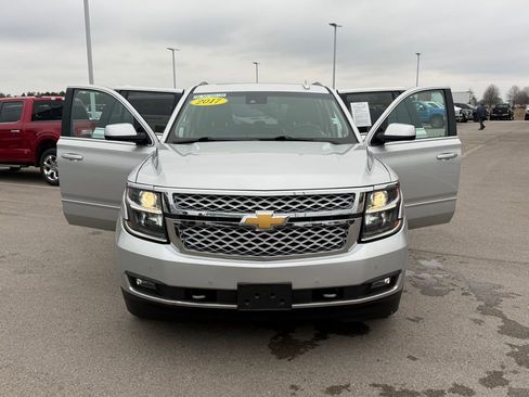 Used 2017 Chevrolet Tahoe LT w/ LT Signature Package image 24