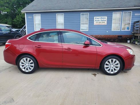 Used 2015 Buick Verano FWD image 4