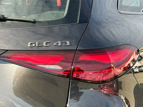 Used 2024 Mercedes-Benz GLC 43 AMG 4MATIC image 36
