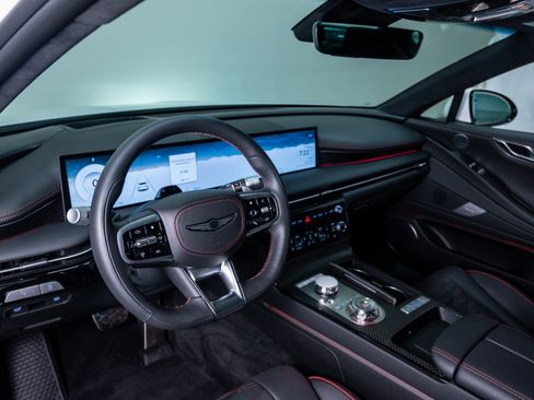 Used 2025 Genesis G80 3.5T Sport Prestige image 18