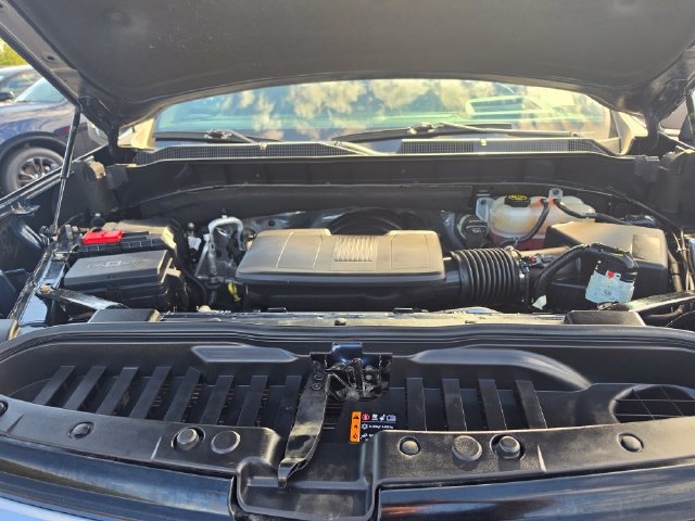 Used 2022 Chevrolet Silverado 1500 High Country w/ Technology Package AWD/4WD image 21