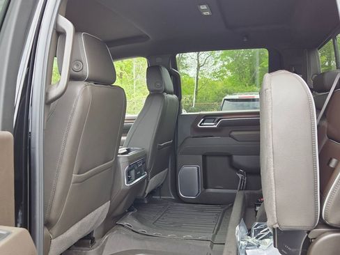 New 2026 GMC Sierra 2500 Denali w/ Max Trailering Package AWD/4WD image 5