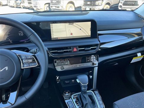New 2026 Kia Seltos S image 13