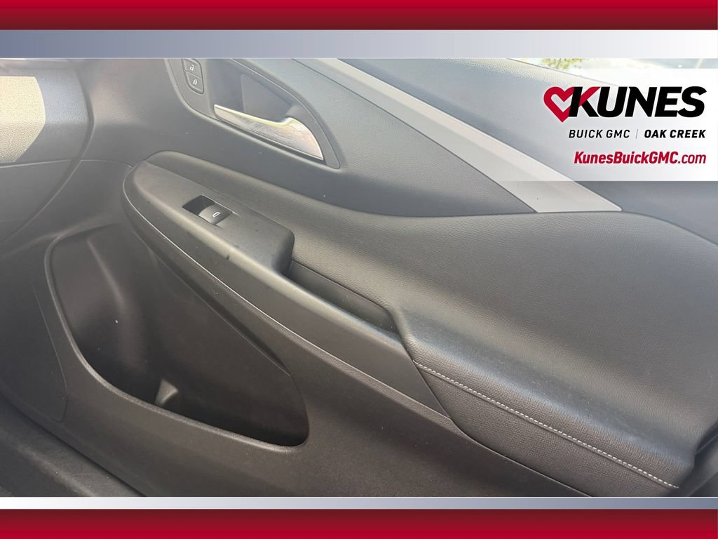 Used 2025 Buick Envista Sport Touring w/ Convenience I Package FWD image 33