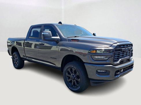 New 2026 RAM 2500 Big Horn AWD/4WD image 2