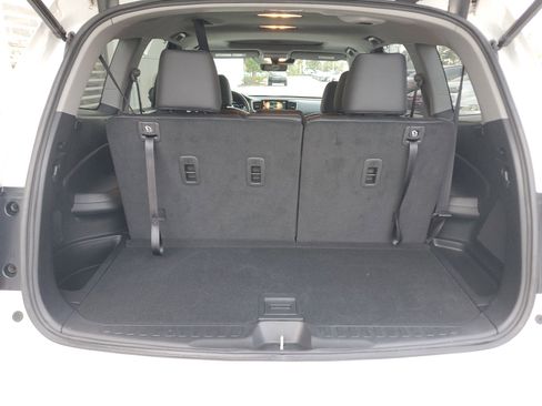 Used 2022 Honda Pilot Special Edition image 12