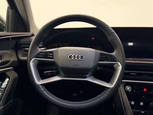 Used 2025 Audi Q5 Premium AWD/4WD image 15