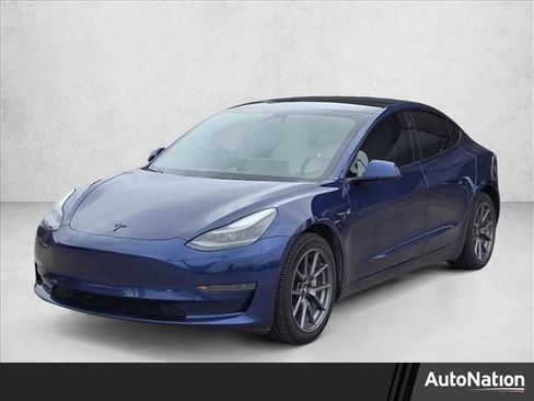 Used 2021 Tesla Model 3 Standard Range Plus RWD image 1