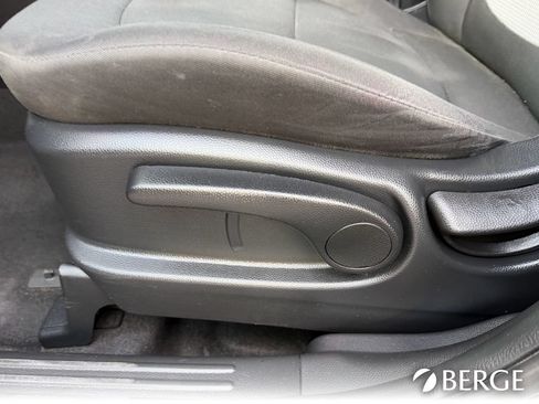 Used 2019 Kia Soul FWD image 23