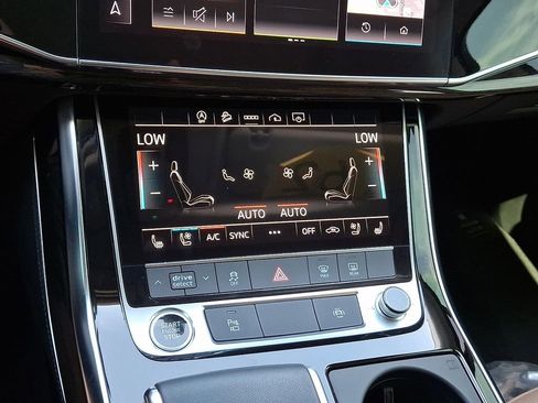 Used 2023 Audi Q7 2.0T Premium Plus w/ Premium Plus Package AWD/4WD image 16