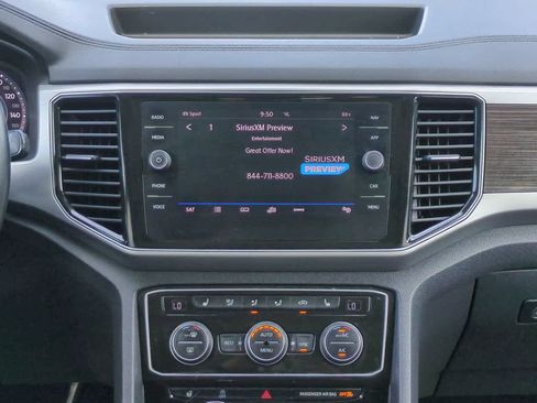 Used 2019 Volkswagen Atlas SEL AWD/4WD image 18