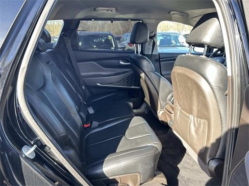 Used 2020 Hyundai Santa Fe SEL w/ Convenience Package image 15