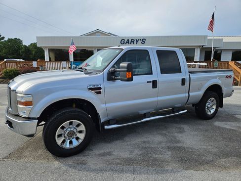 Used 2008 Ford F250 Lariat AWD/4WD image 2
