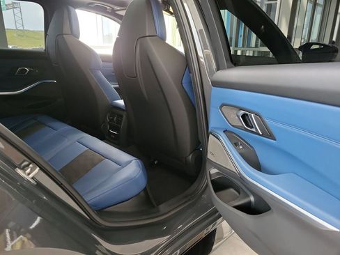 Used 2025 BMW M3 Competition image 27