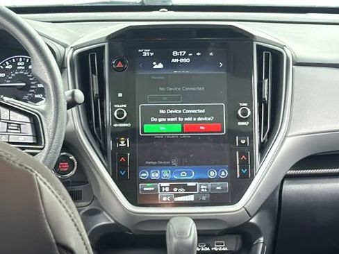 Used 2024 Subaru Crosstrek 2.0i Premium image 16