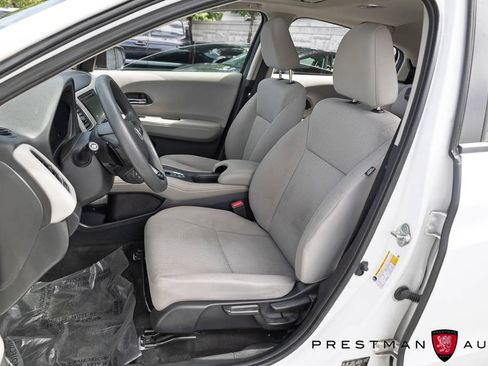 Used 2018 Honda HR-V EX image 19