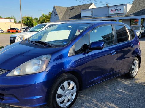 Used 2012 Honda Fit image 1