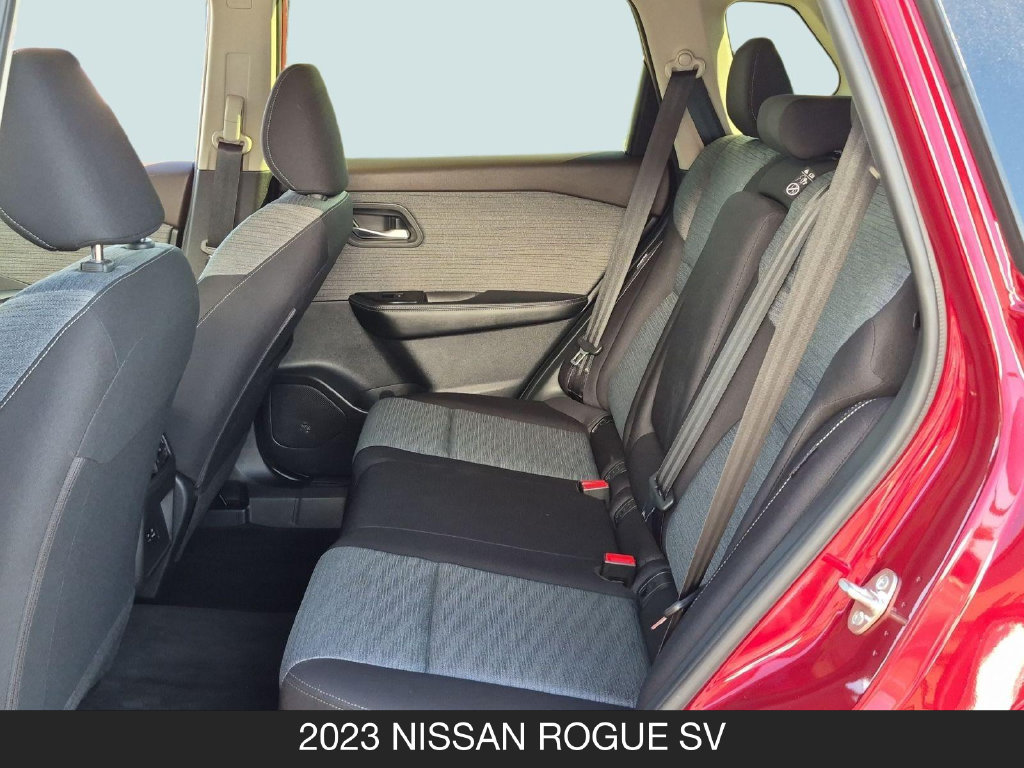 Certified 2023 Nissan Rogue SV FWD image 16