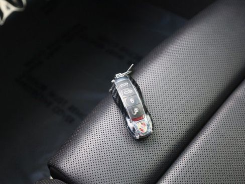 Used 2014 Porsche Cayman RWD image 36