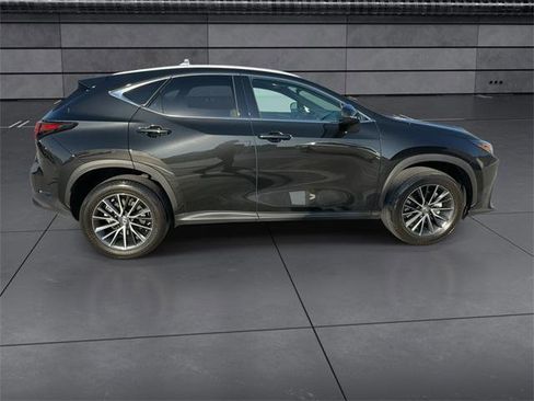 Certified 2023 Lexus NX 250 FWD w/ Premium Package image 9