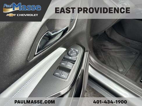 Certified 2024 Chevrolet Trax LT w/ LT Convenience Package FWD image 9