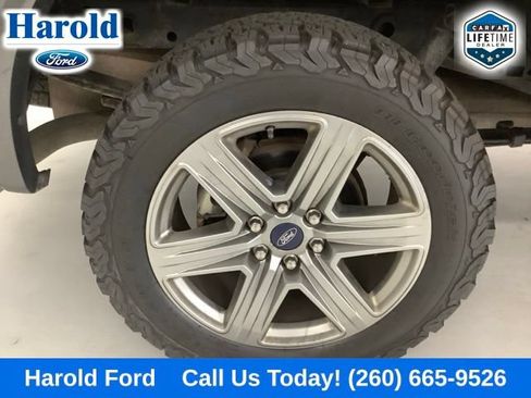 Used 2018 Ford F150 Lariat w/ Equipment Group 502A Luxury AWD/4WD image 6