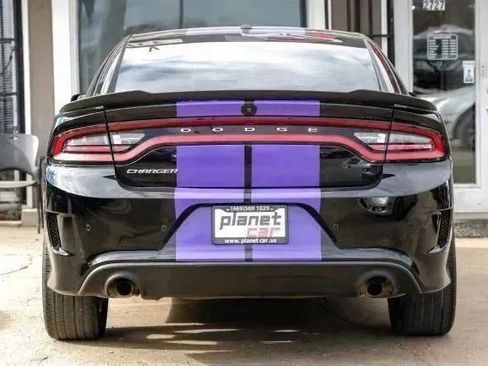Used 2022 Dodge Charger SXT image 17