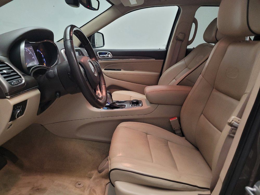 Used 2018 Jeep Grand Cherokee Overland AWD/4WD image 17