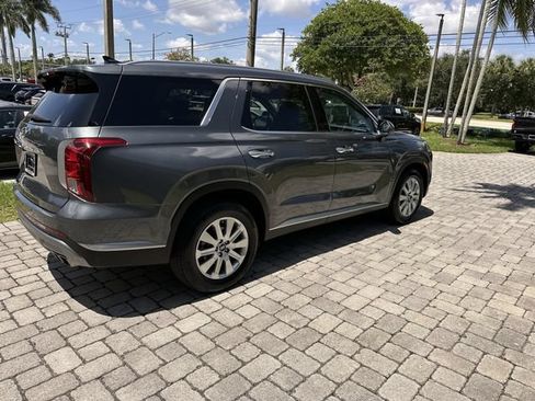 Used 2025 Hyundai Palisade SEL FWD image 37