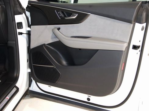 Used 2023 Audi SQ8 Prestige image 62