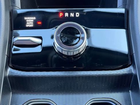 New 2025 Jeep Grand Cherokee L Limited w/ Trailer Tow Package image 18