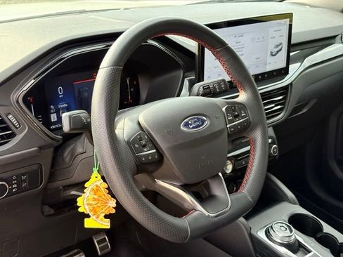 Used 2023 Ford Escape ST-Line w/ Tech Pack #1 AWD/4WD image 12