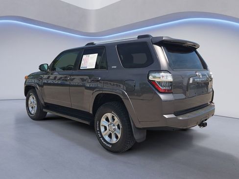 Used 2021 Toyota 4Runner SR5 Premium AWD/4WD image 3