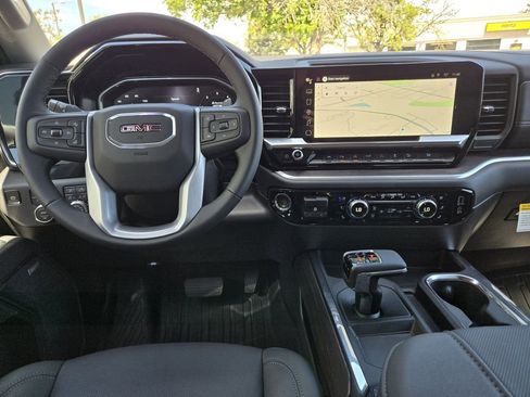 New 2026 GMC Sierra 1500 SLT w/ SLT Premium Plus Package AWD/4WD image 18