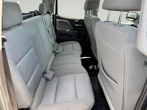 Used 2016 Chevrolet Silverado 1500 Custom w/ Custom Convenience Package AWD/4WD image 21