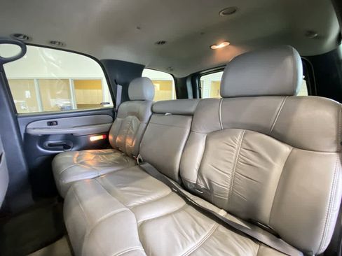 Used 2002 Chevrolet Tahoe Z71 AWD/4WD image 24