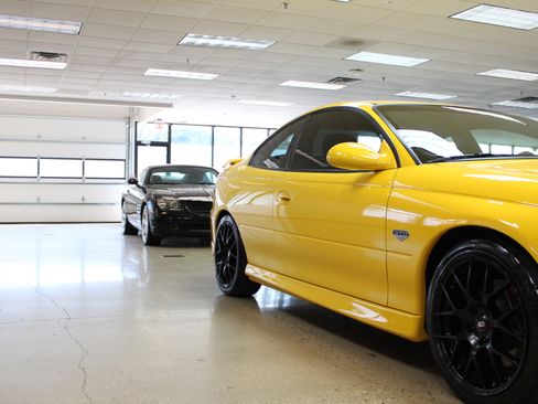 Used 2005 Pontiac GTO image 13