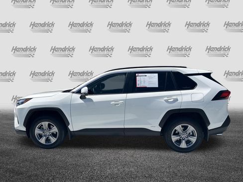 Certified 2025 Toyota RAV4 LE AWD/4WD image 7