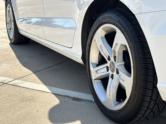 Used 2018 Audi A3 2.0T Premium FWD image 21