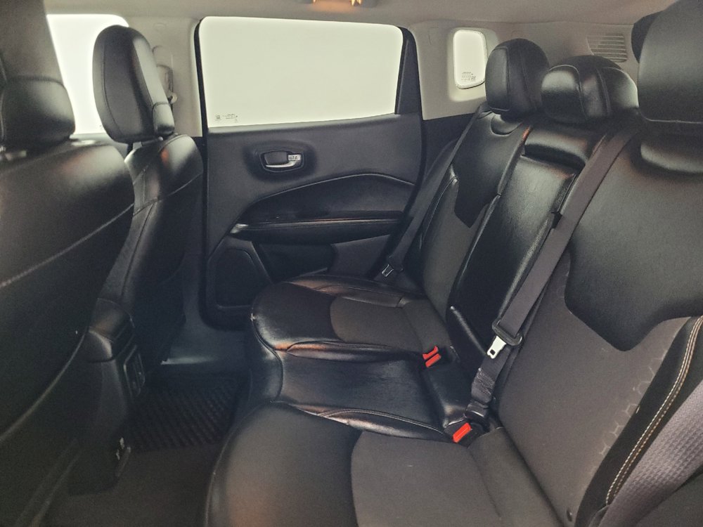 Used 2021 Jeep Compass Latitude w/ Convenience Group AWD/4WD image 18