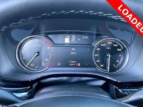 Used 2025 Cadillac XT6 Premium Luxury image 20